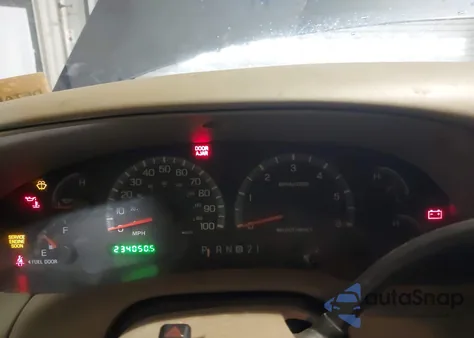 2001 Ford Expedition Eddie Bauer z USA, uszkodzony, nr VIN 1FMPU18L21LB30705